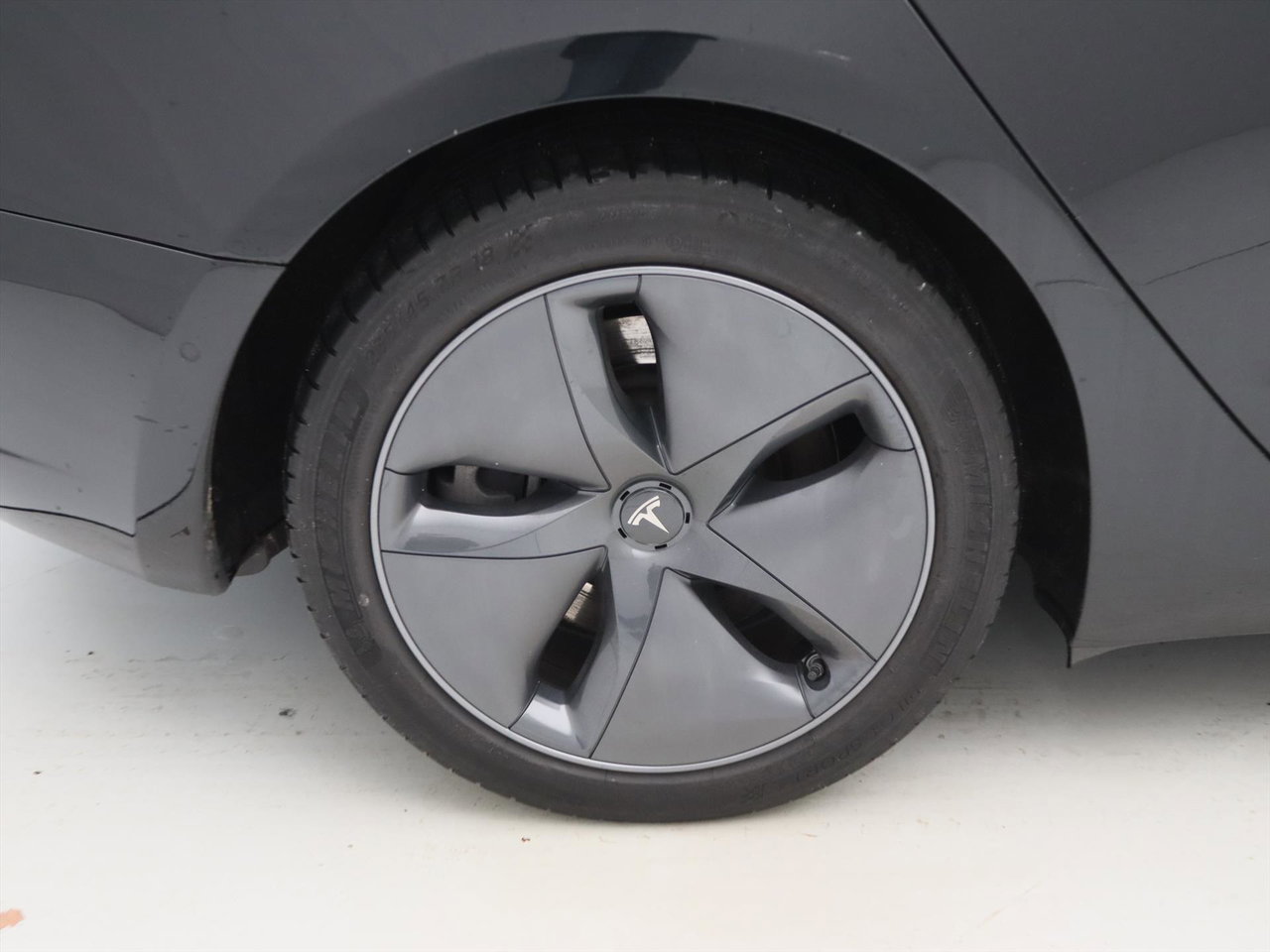 Tesla Model 3 Standard RWD Plus 89% SoH [ LFP-ACCU+AUTOPILOT+60 kWh+PREMIUM AUDIO ] 11
