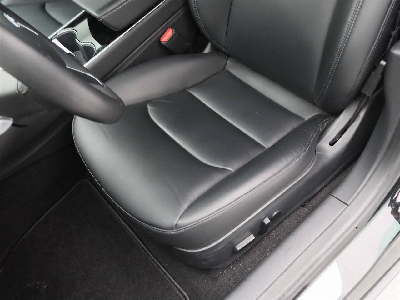Tesla Model 3 Standard RWD Plus 89% SoH [ LFP-ACCU+AUTOPILOT+60 kWh+PREMIUM AUDIO ] 25