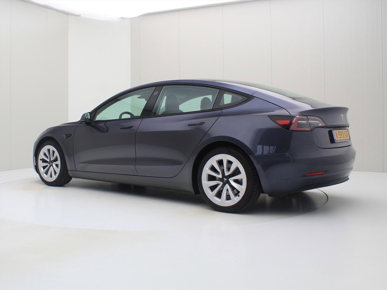 Tesla Model 3 Long-Range AWD 351pk 75 kWh FACELIFT [ WARMTEPOMP+AUTOPILOT+620KM WLTP+ ] 4