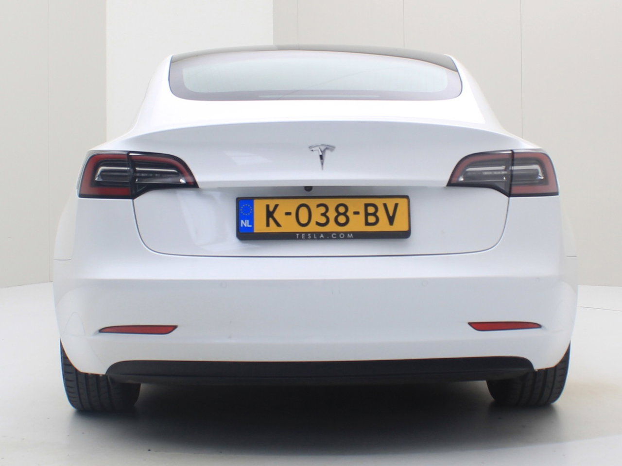 Tesla Model 3 Standard RWD Plus 90% SoH [ LFP-ACCU+AUTOPILOT+60 kWh+PREMIUM AUDIO ] 9