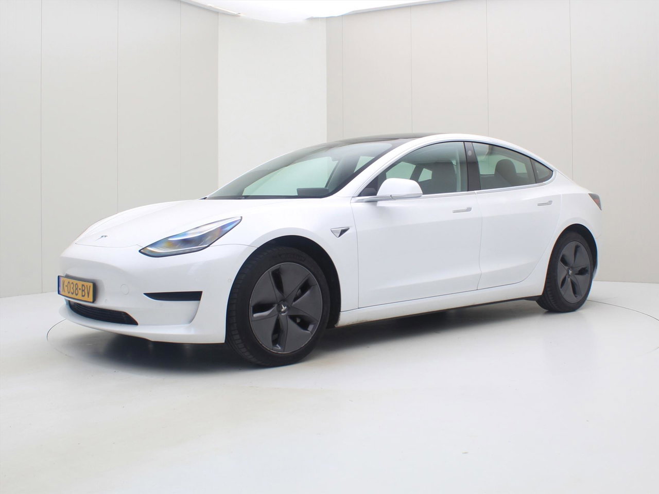 Tesla Model 3 Standard RWD Plus 90% SoH [ LFP-ACCU+AUTOPILOT+60 kWh+PREMIUM AUDIO ] 14