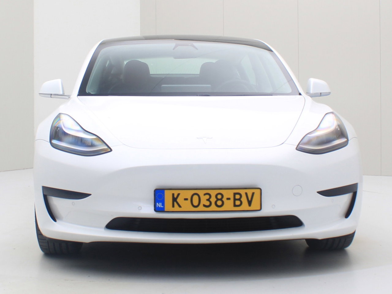 Tesla Model 3 Standard RWD Plus 90% SoH [ LFP-ACCU+AUTOPILOT+60 kWh+PREMIUM AUDIO ] 6