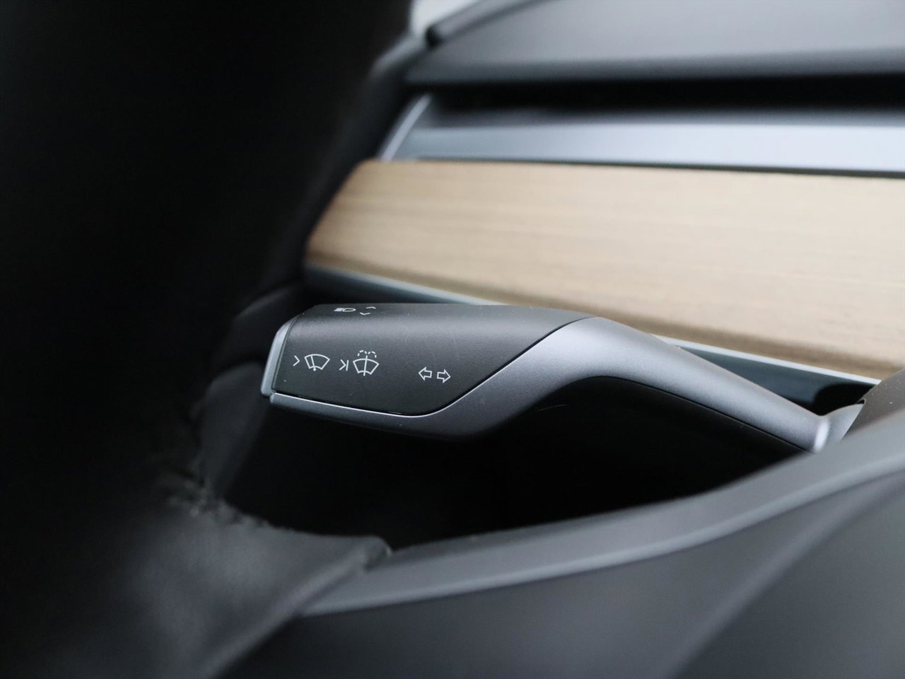 Tesla Model 3 Long-Range AWD 351pk 75 kWh FACELIFT 87% SoH [ TREKHAAK+WARMTEPOMP+AUTOPILOT+620KM WLTP+PREMIUM AUDIO ] 23
