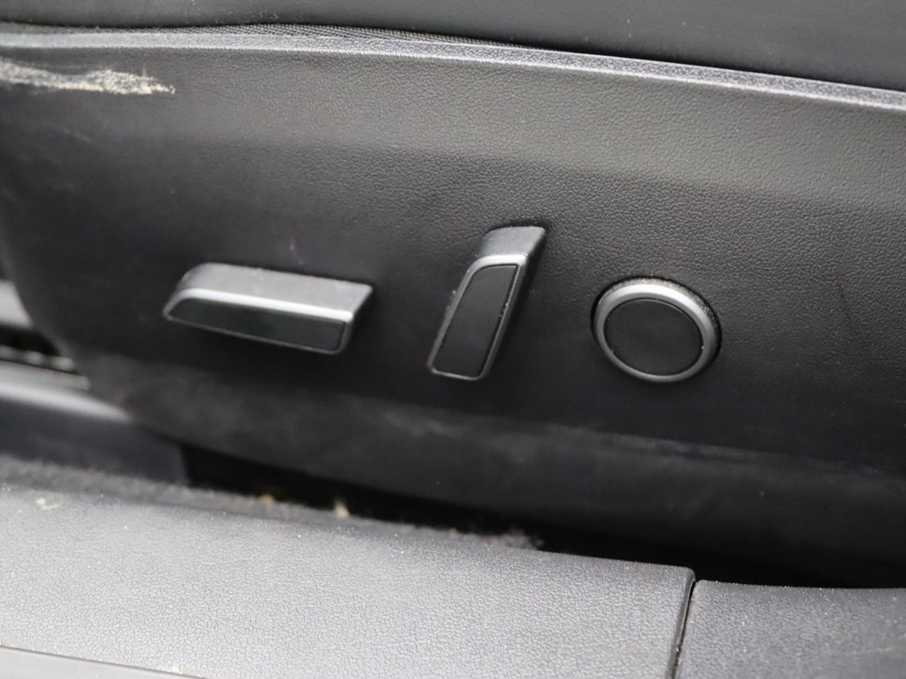 Tesla Model 3 Long-Range AWD 351pk 75 kWh FACELIFT [ WARMTEPOMP+AUTOPILOT+620KM WLTP+PREMIUM AUDIO ] 24