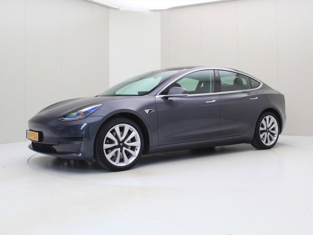 Tesla Model 3 Standard RWD Plus [ LFP ACCU+AUTOPILOT+19 INCH+PREMIUM AUDIO ] 7