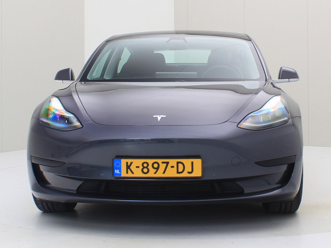 Tesla Model 3 Standard RWD Plus [ LFP ACCU+AUTOPILOT+19 INCH+PREMIUM AUDIO ] 5