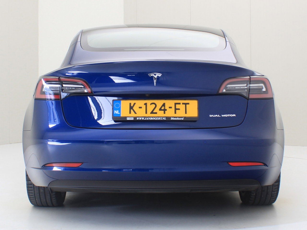 Tesla Model 3 Long-Range AWD 351pk 75 kWh 90.9% SoH FACELIFT [ FSD+19 INCH+WARMTEPOMP+PREMIUM AUDIO ] 6