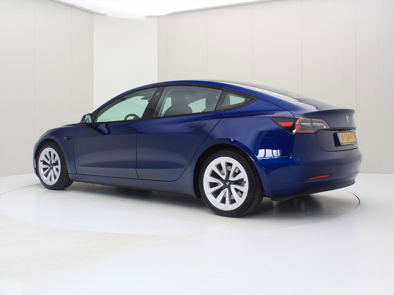 Tesla Model 3 Long-Range AWD 351pk 75 kWh 90.9% SoH FACELIFT [ FSD+19 INCH+WARMTEPOMP+PREMIUM AUDIO ] 3
