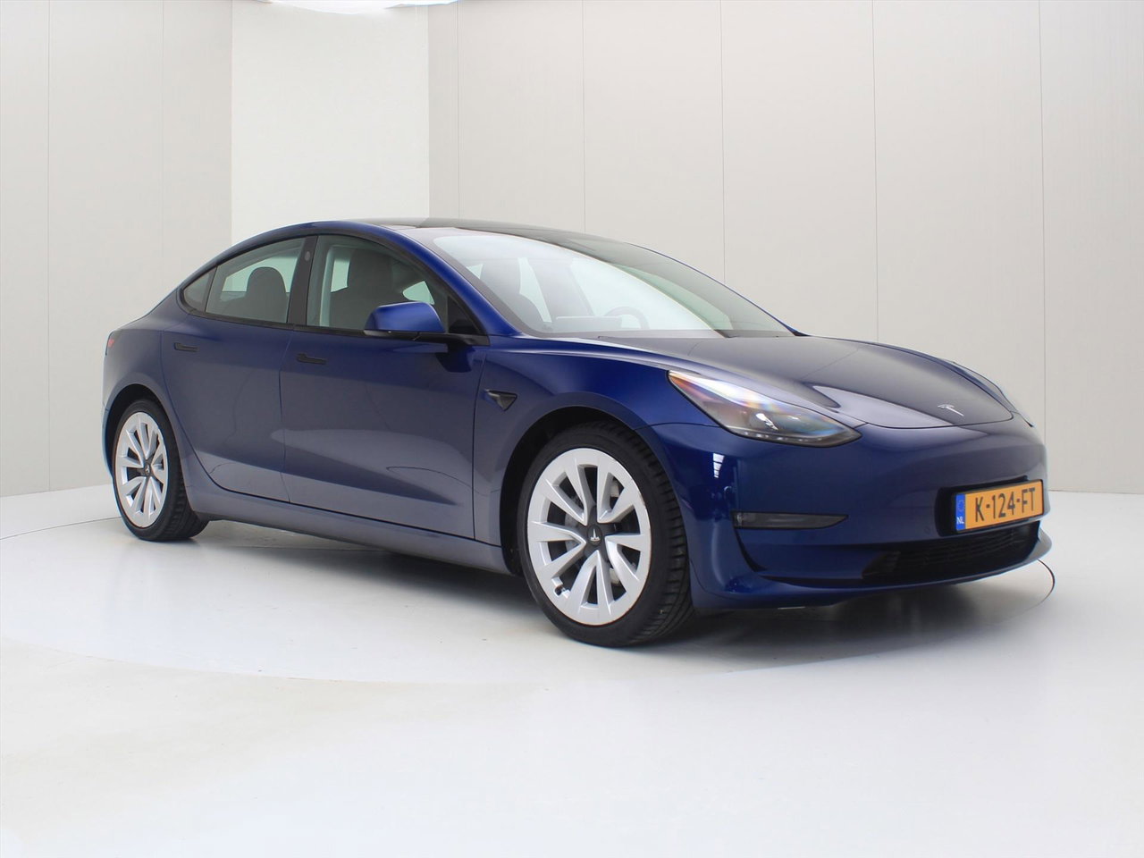 Tesla Model 3 Long-Range AWD 351pk 75 kWh 90.9% SoH FACELIFT [ FSD+19 INCH+WARMTEPOMP+PREMIUM AUDIO ] 4
