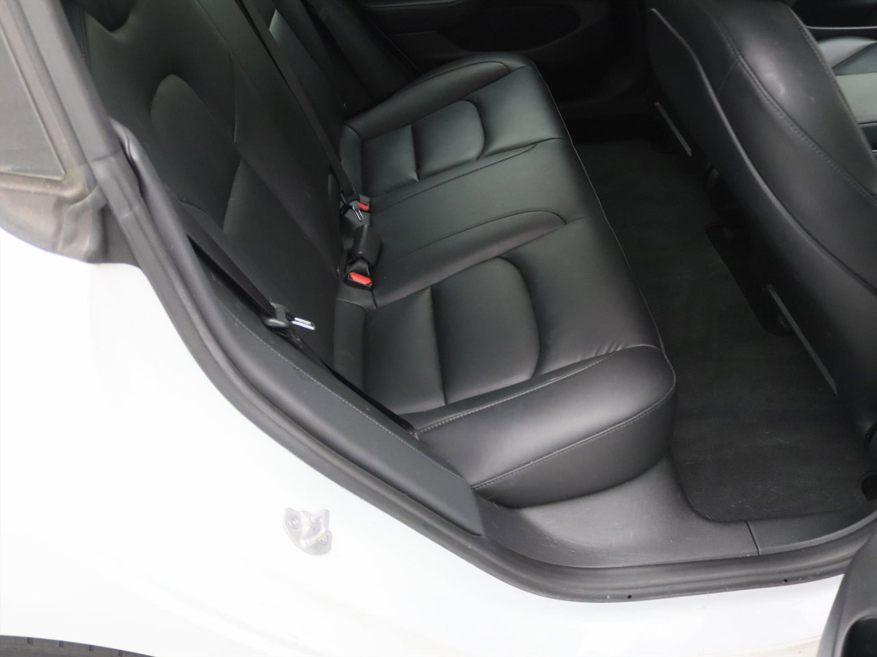 Tesla Model 3 Standard RWD Plus 99% SoH [ LFP ACCU+AUTOPILOT+60 kWh+PREMIUM AUDIO ] 15