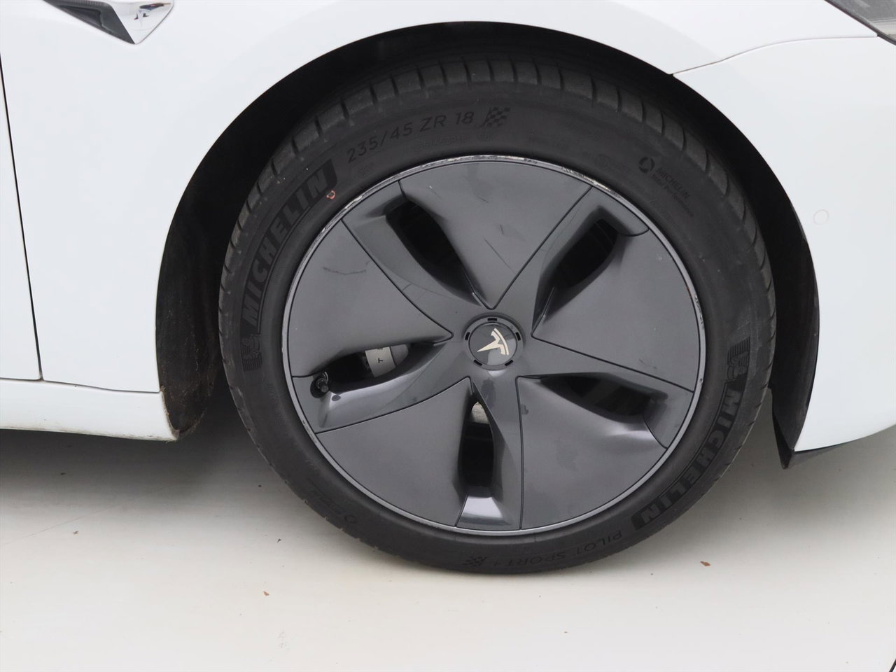 Tesla Model 3 Standard RWD Plus 99% SoH [ LFP ACCU+AUTOPILOT+60 kWh+PREMIUM AUDIO ] 12