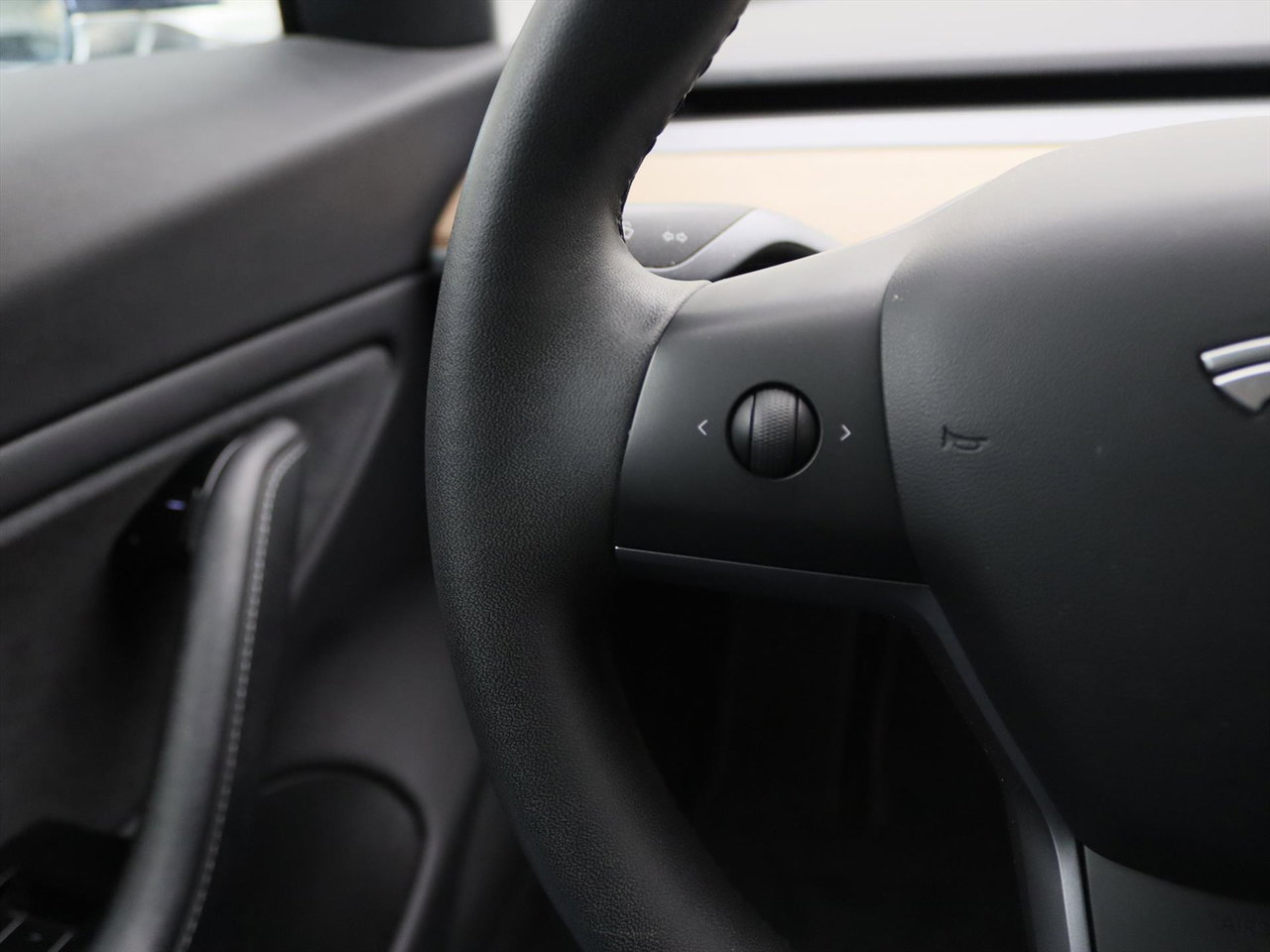 Tesla Model 3 Long-Range AWD 351pk 75 kWh [ TREKHAAK+AUTOPILOT+620KM WLTP+PREMIUM AUDIO ] 26