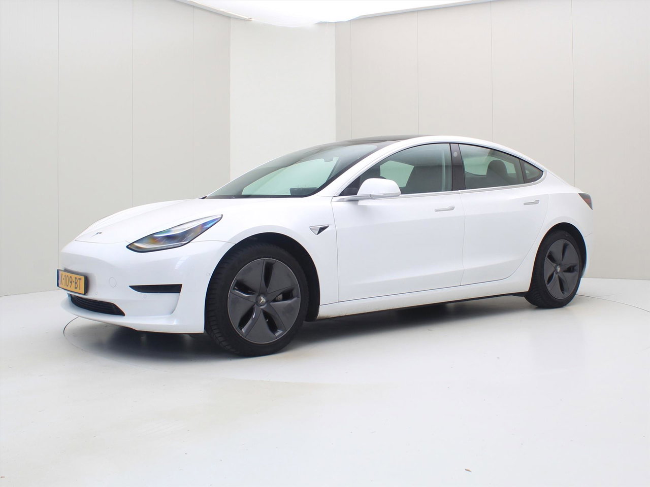 Tesla Model 3 Standard RWD Plus [ TREKHAAK+LFP-ACCU+AUTOPILOT+60 kWh+PREMIUM AUDIO ] 7