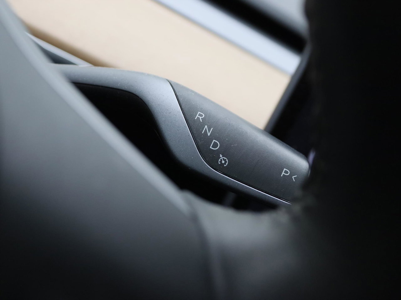 Tesla Model 3 Standard RWD Plus [ LFP-ACCU+AUTOPILOT+60 kWh+PREMIUM AUDIO ] 25