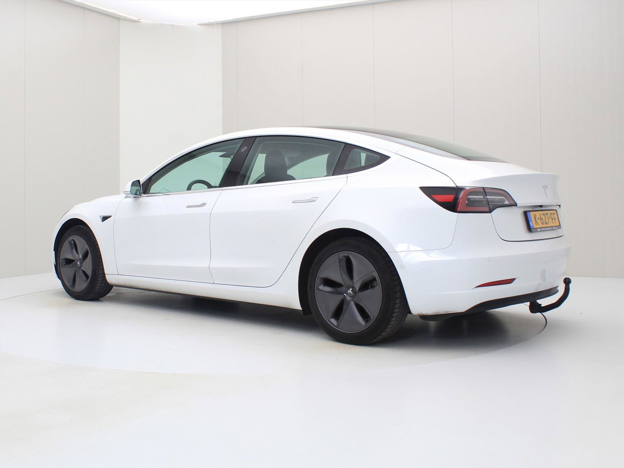 Tesla Model 3 Standard RWD Plus [ TREKHAAK+LFP-ACCU+AUTOPILOT+60 kWh+PREMIUM AUDIO ] 3