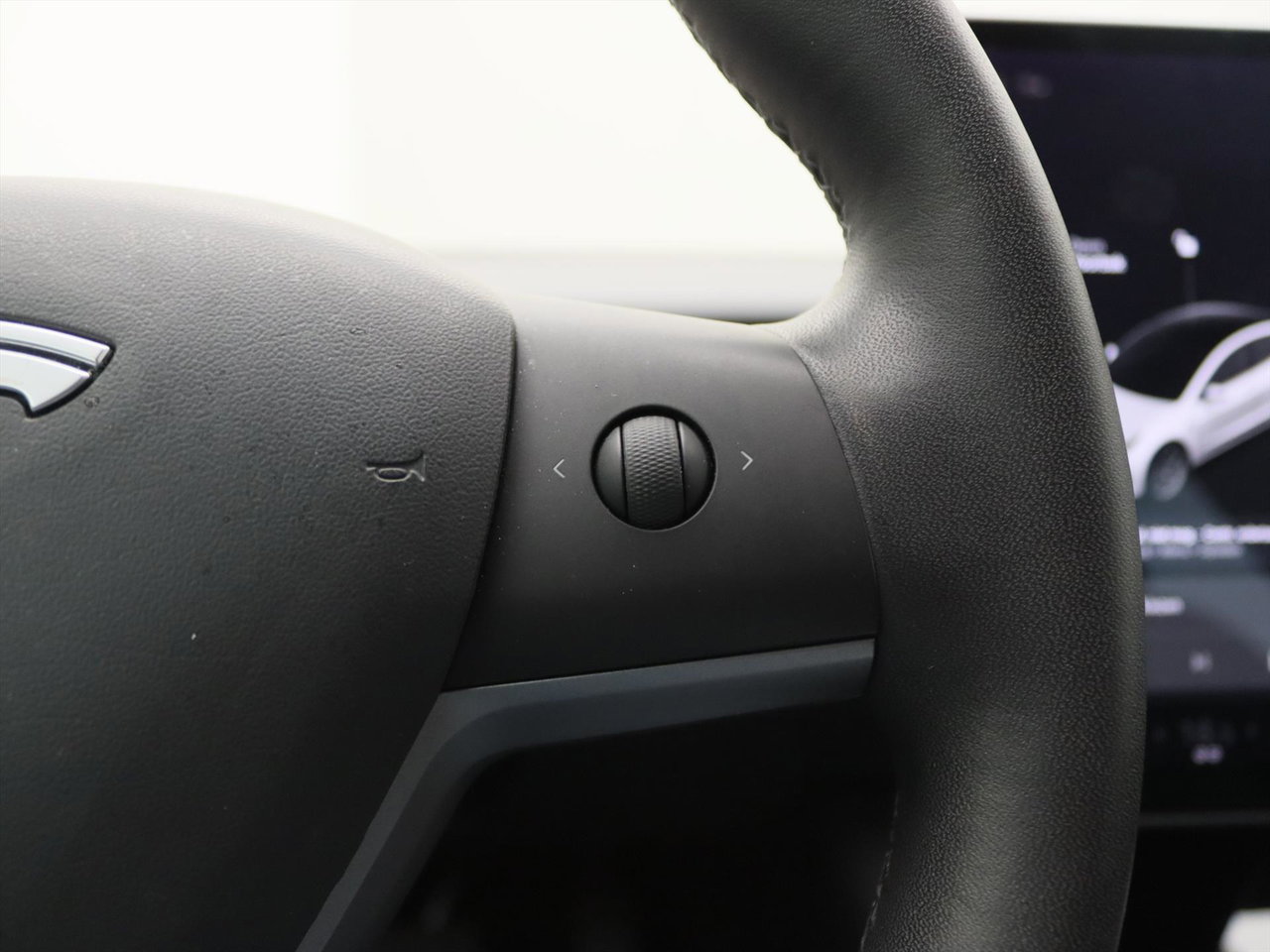 Tesla Model 3 Standard RWD Plus [ TREKHAAK+LFP-ACCU+AUTOPILOT+60 kWh+PREMIUM AUDIO ] 23
