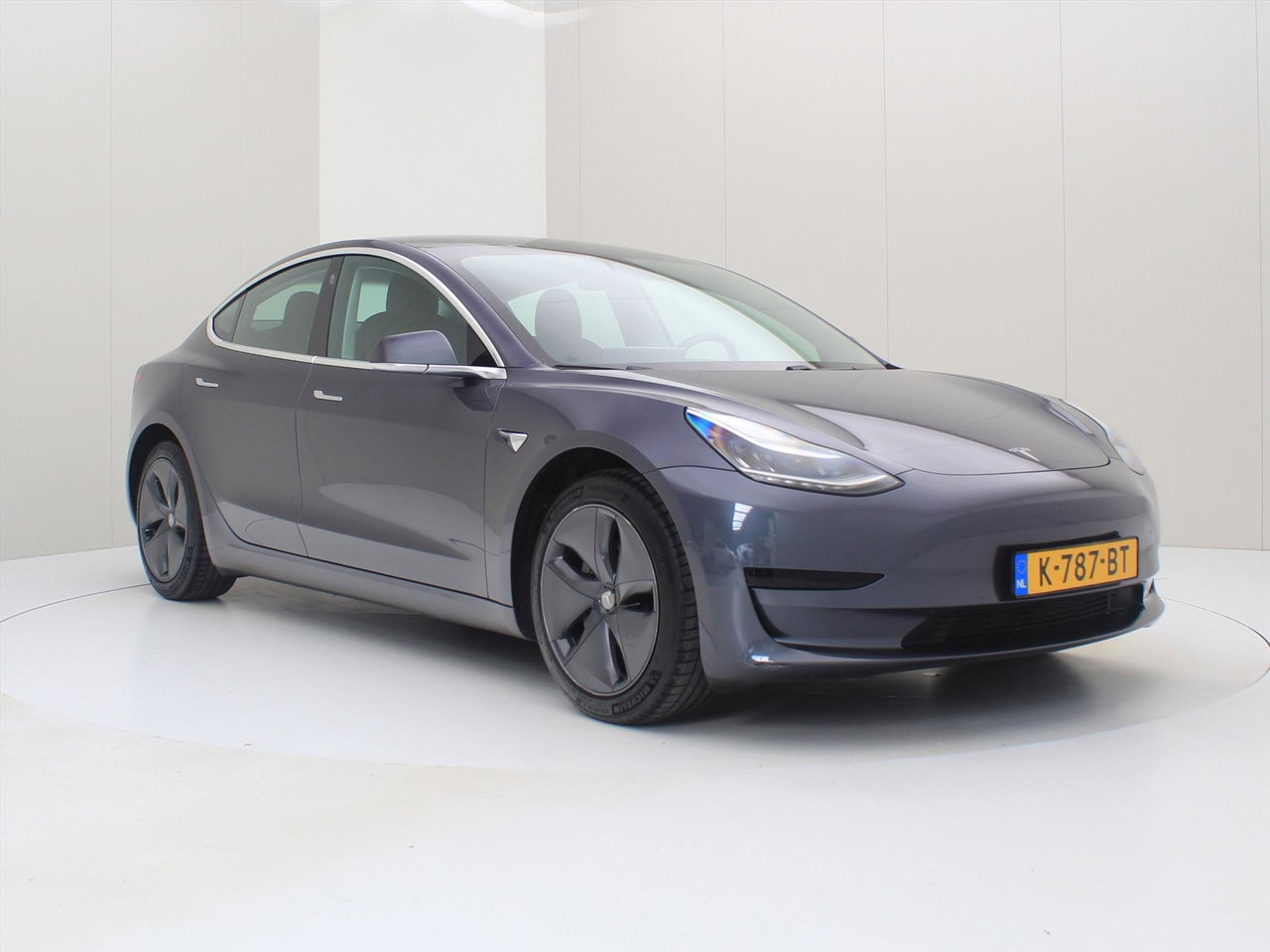 Tesla Model 3 Standard RWD Plus 88% SoH [ LFP-ACCU+AUTOPILOT+60 kWh+PREMIUM AUDIO ] 5