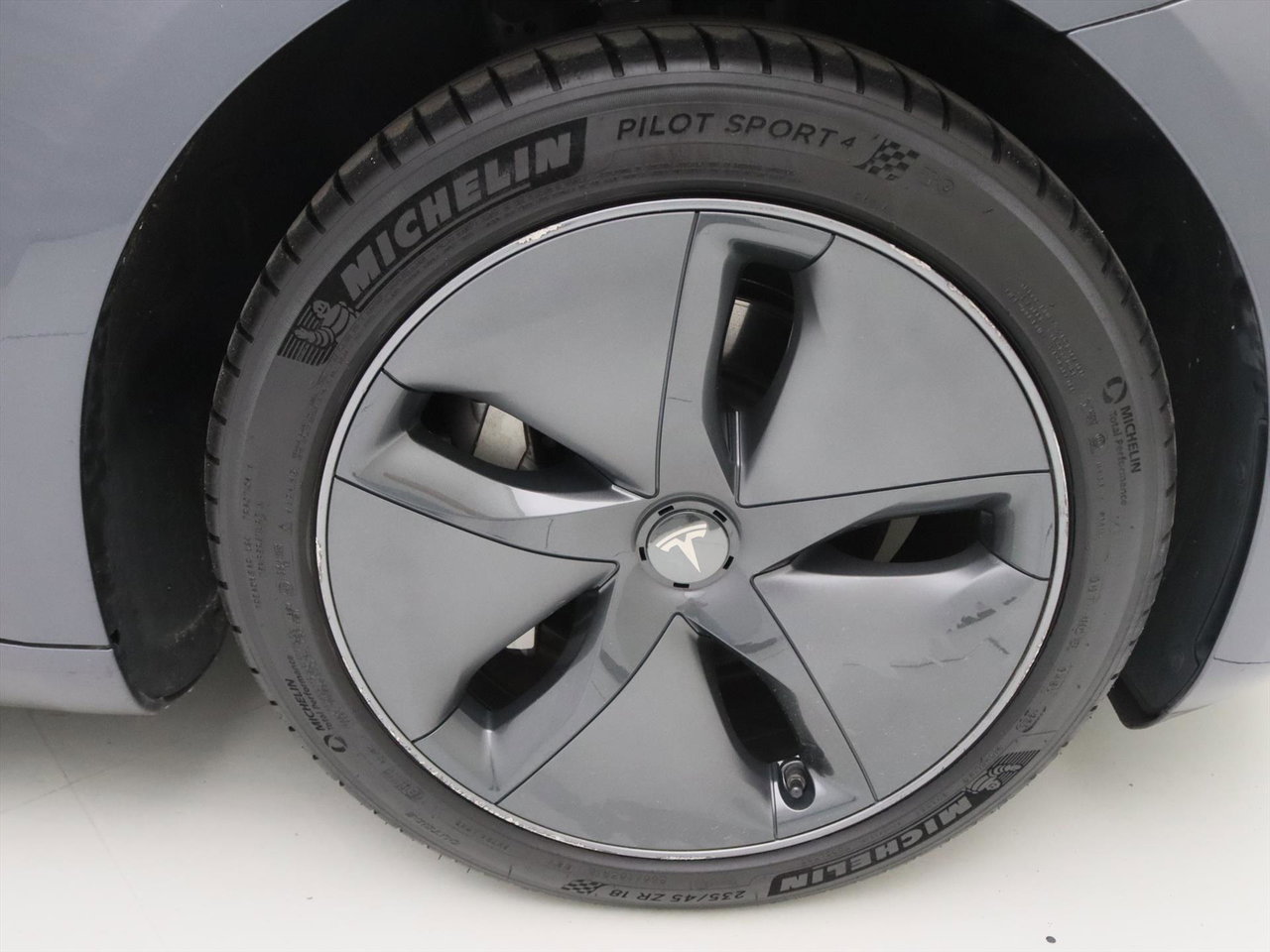Tesla Model 3 Standard RWD Plus 88% SoH [ LFP-ACCU+AUTOPILOT+60 kWh+PREMIUM AUDIO ] 10