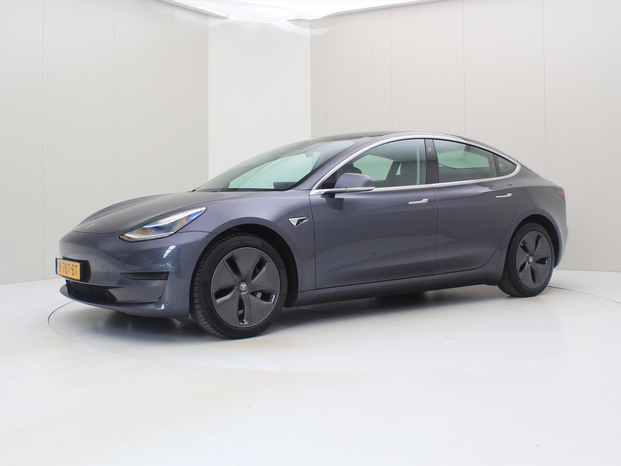 Tesla Model 3 Standard RWD Plus 88% SoH [ LFP-ACCU+AUTOPILOT+60 kWh+PREMIUM AUDIO ] 8