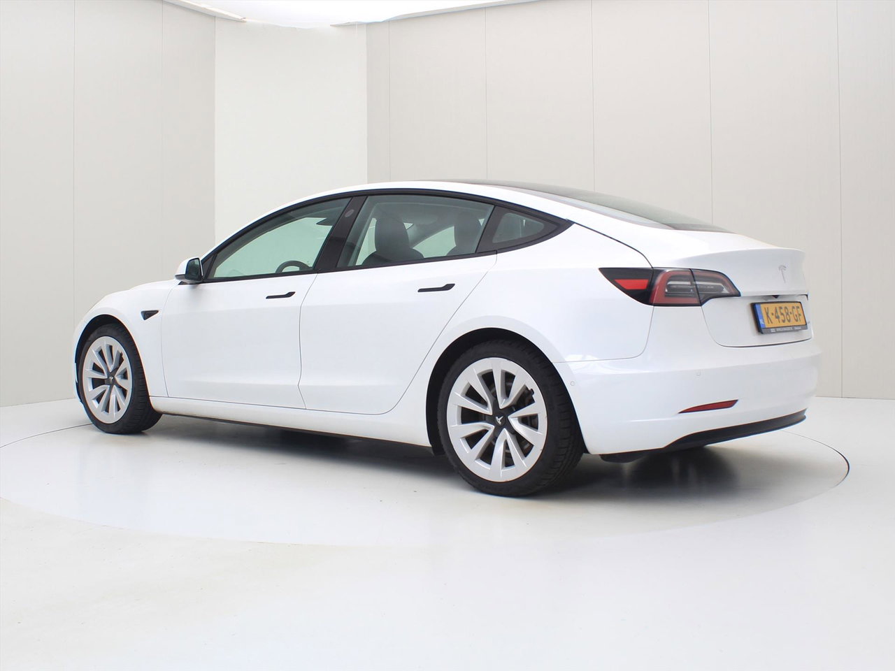 Tesla Model 3 Long-Range AWD 351pk 75 kWh 95% SoH FACELIFT [ WARMTEPOMP+AUTOPILOT+19 INCH ] 3