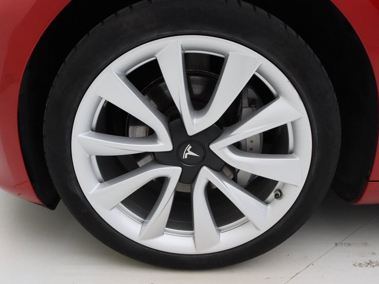 Tesla Model 3 Standard RWD Plus [ LFP-ACCU+AUTOPILOT+60 kWh+PREMIUM AUDIO ] 11