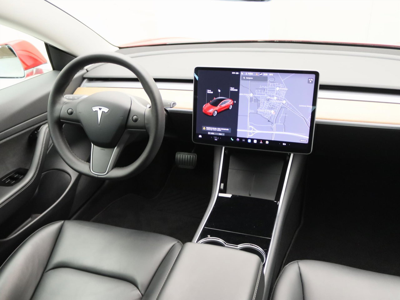 Tesla Model 3 Standard RWD Plus [ LFP-ACCU+AUTOPILOT+60 kWh+PREMIUM AUDIO ] 8