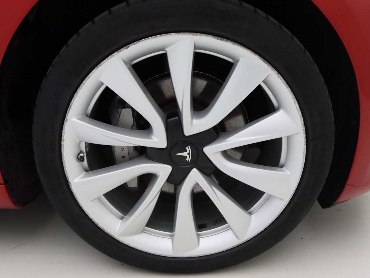 Tesla Model 3 Standard RWD Plus [ LFP-ACCU+AUTOPILOT+60 kWh+PREMIUM AUDIO ] 10