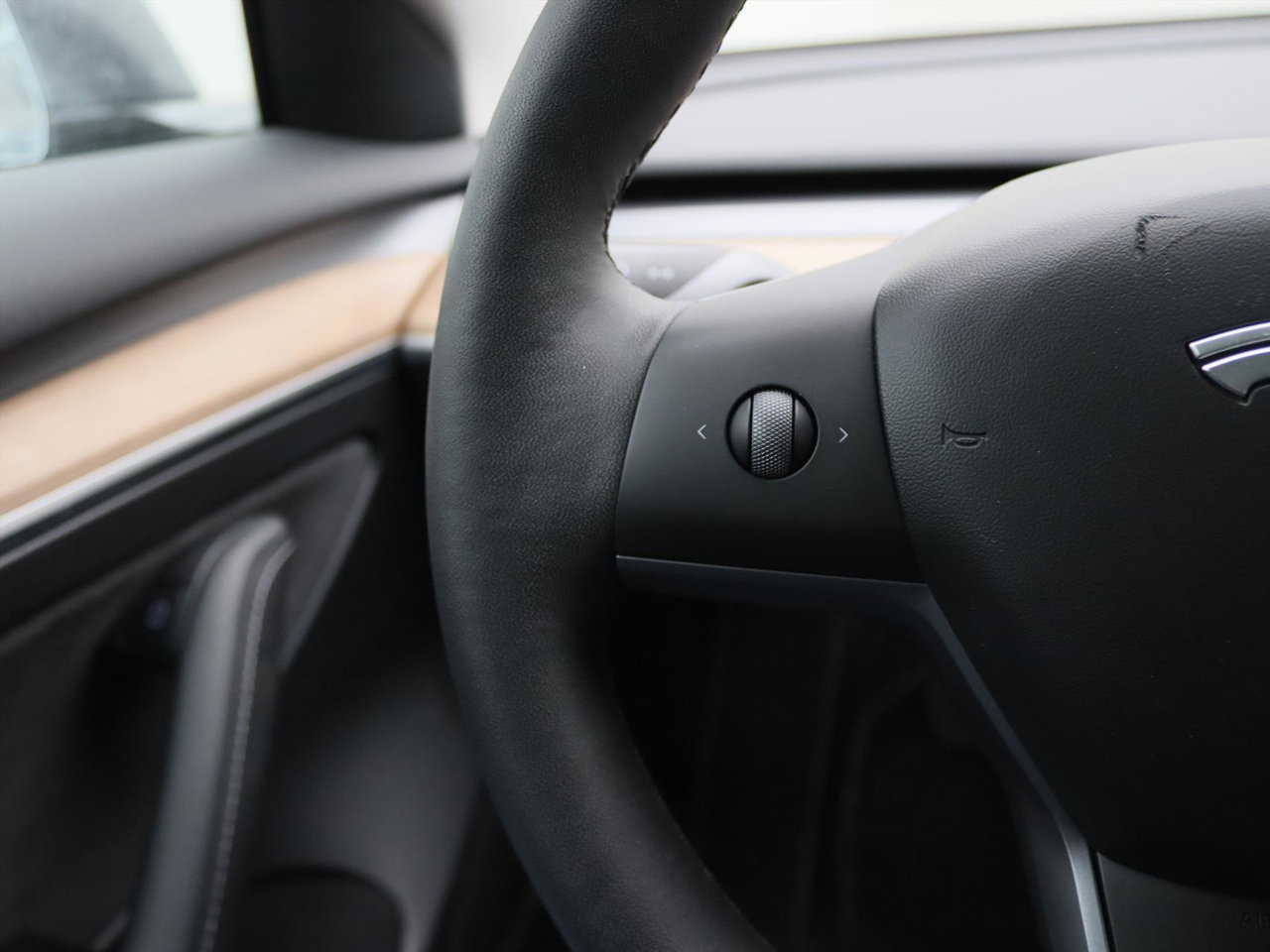 Tesla Model 3 Long-Range AWD 351pk 75 kWh 90% SoH UPGRADE [ RYZEN AMD+WARMTEPOMP+AUTOPILOT+PREMIUM AUDIO ] 21