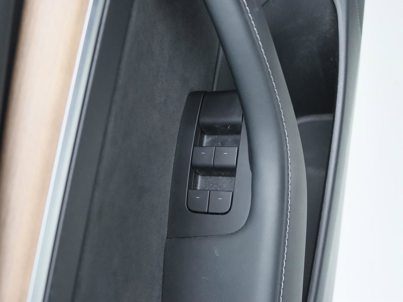 Tesla Model 3 Long-Range AWD 351pk 75 kWh 90% SoH UPGRADE [ RYZEN AMD+WARMTEPOMP+AUTOPILOT+PREMIUM AUDIO ] 29
