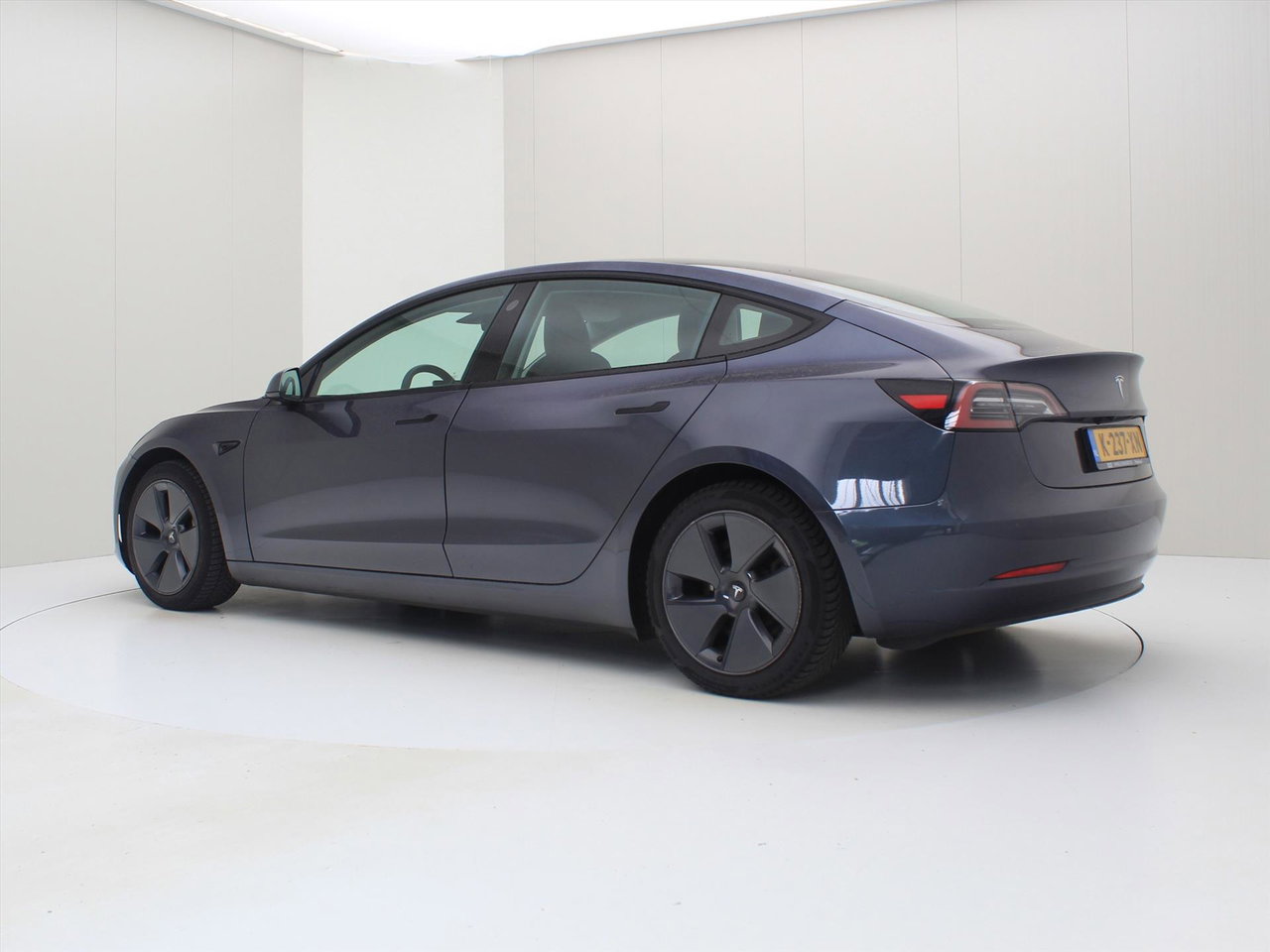 Tesla Model 3 Long-Range AWD 351pk 75 kWh FACELIFT [ WARMTEPOMP+AUTOPILOT+620KM WLTP+PREMIUM AUDIO ] 3