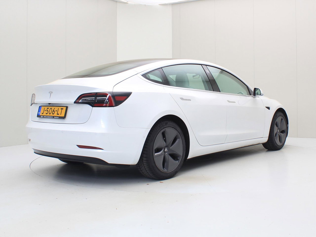 Tesla Model 3 Standard RWD Plus 85% SoH [ WIT LEDER+AUTOPILOT+60 kWh+PREMIUM AUDIO ] 2