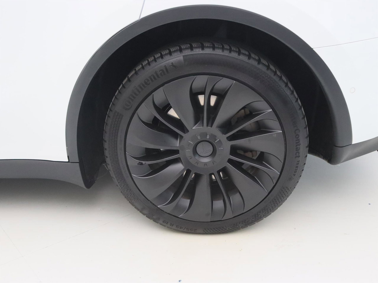 Tesla Model Y Long-Range AWD 351pk 75 kWh 87% SoH [ RYZEN AMD+AUTOPILOT+19 INCH+PREMIUM AUDIO ] 23