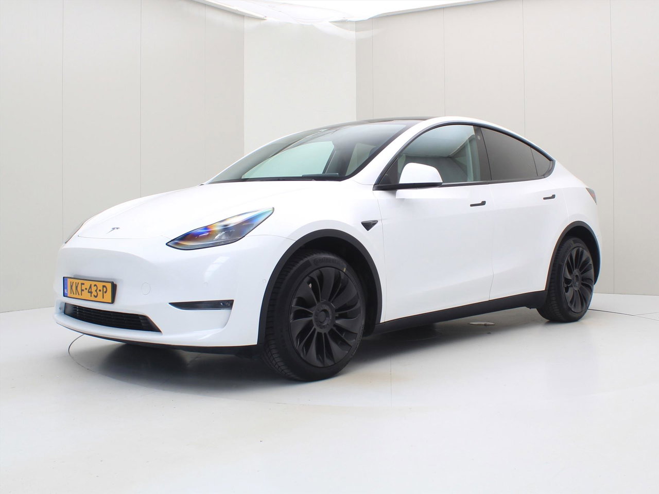 Tesla Model Y Long-Range AWD 351pk 75 kWh 87% SoH [ RYZEN AMD+AUTOPILOT+19 INCH+PREMIUM AUDIO ]