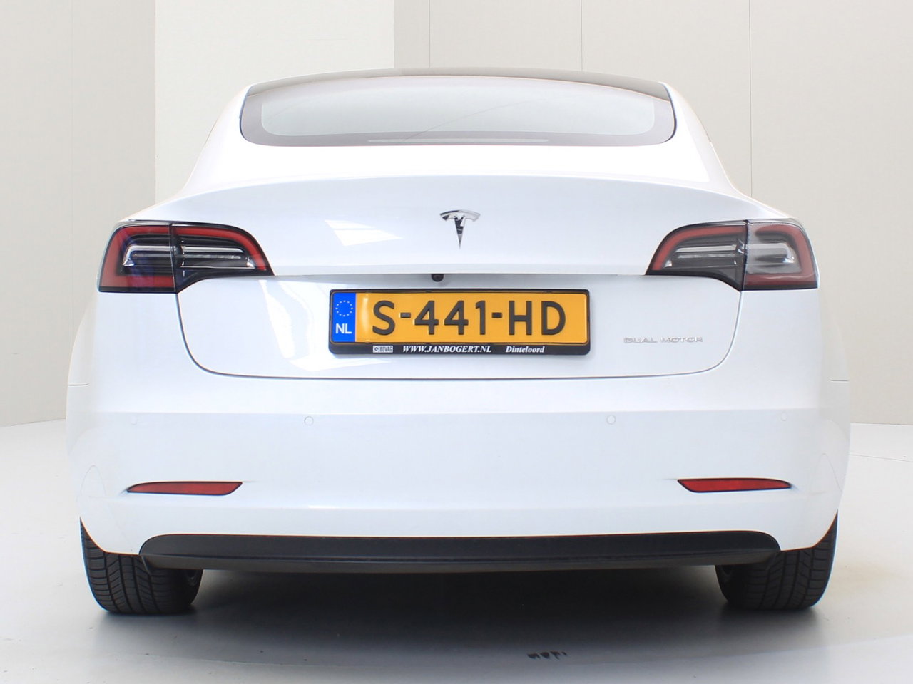 Tesla Model 3 Long-Range AWD 351pk 75 kWh 92.7% SoH UPGRADE [ AMD RYZEN+WARMTEPOMP+AUTOPILOT+PREMIUM AUDIO ] 7