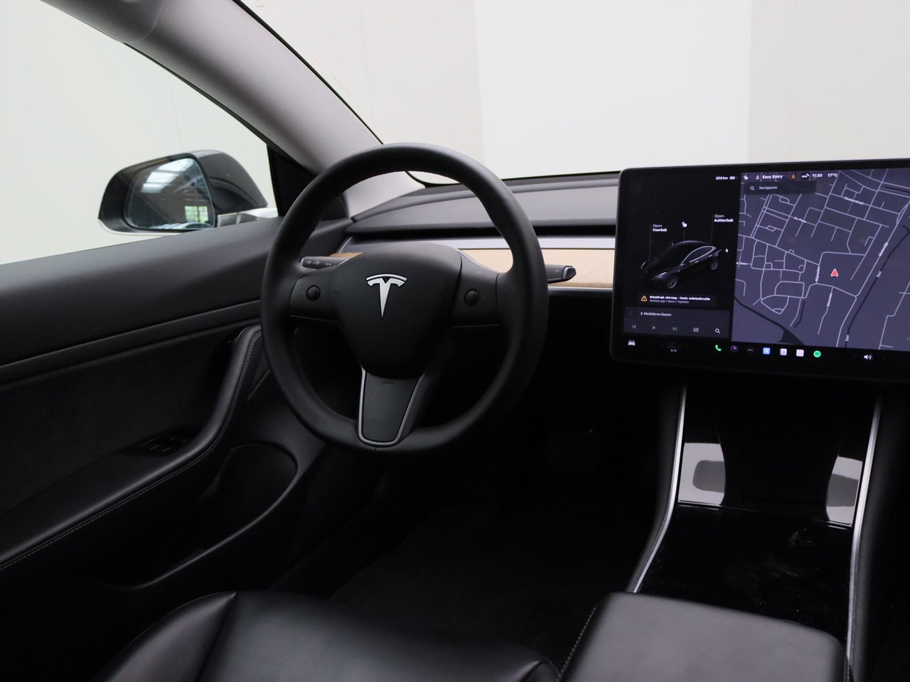 Tesla Model 3 Standard RWD Plus [ LFP-ACCU+AUTOPILOT+60 kWh+PREMIUM AUDIO ] 13