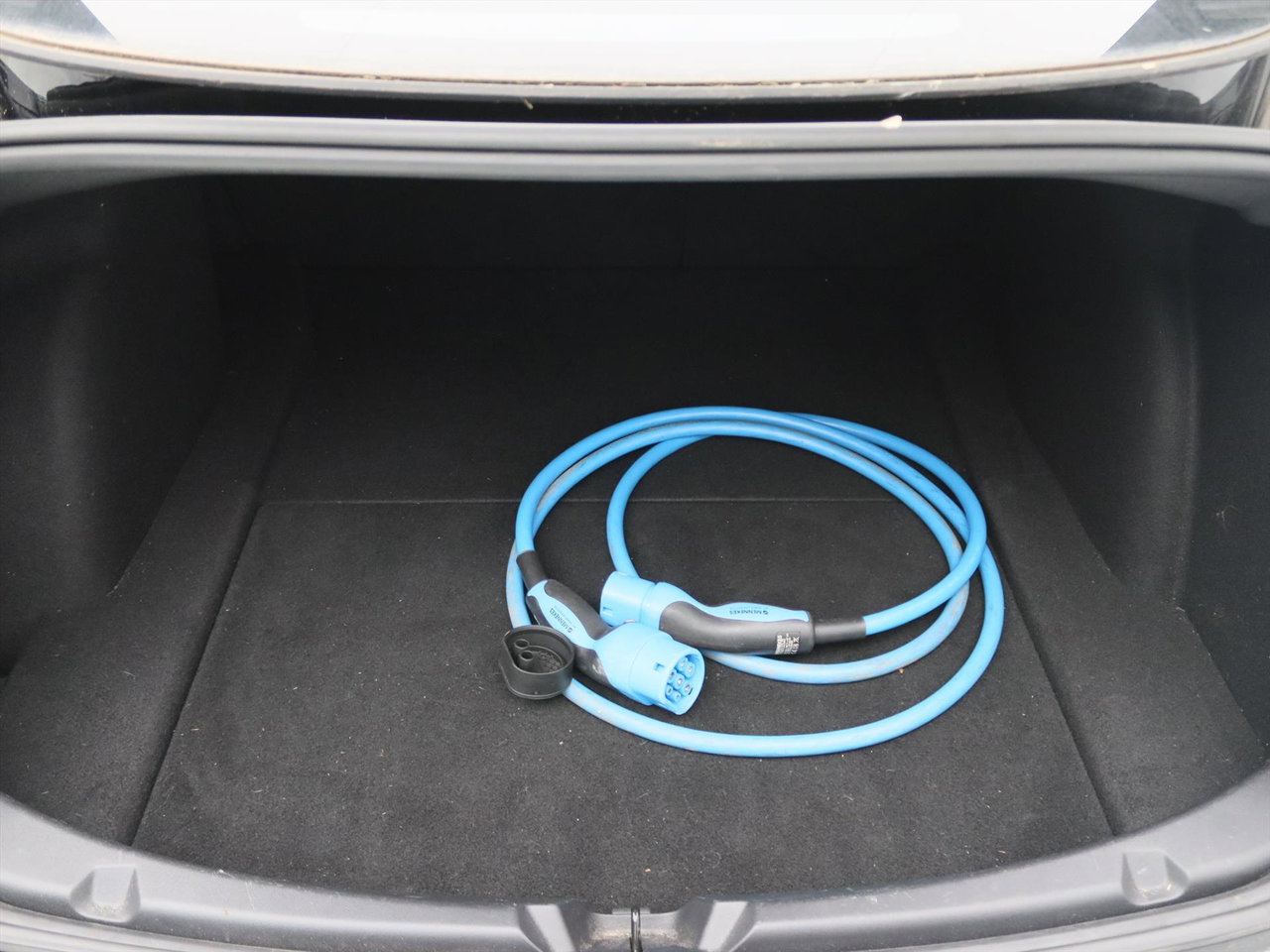 Tesla Model 3 Standard RWD Plus [ LFP-ACCU+AUTOPILOT+60 kWh+PREMIUM AUDIO ] 9