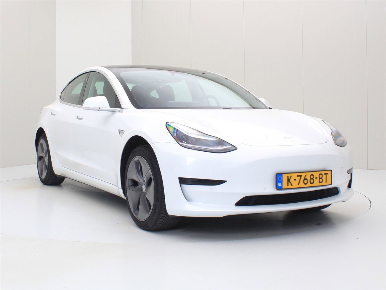 Tesla Model 3 Standard RWD Plus 89,4% SoH [ LFP ACCU+AUTOPILOT+60 kWh+PREMIUM AUDIO ] 4