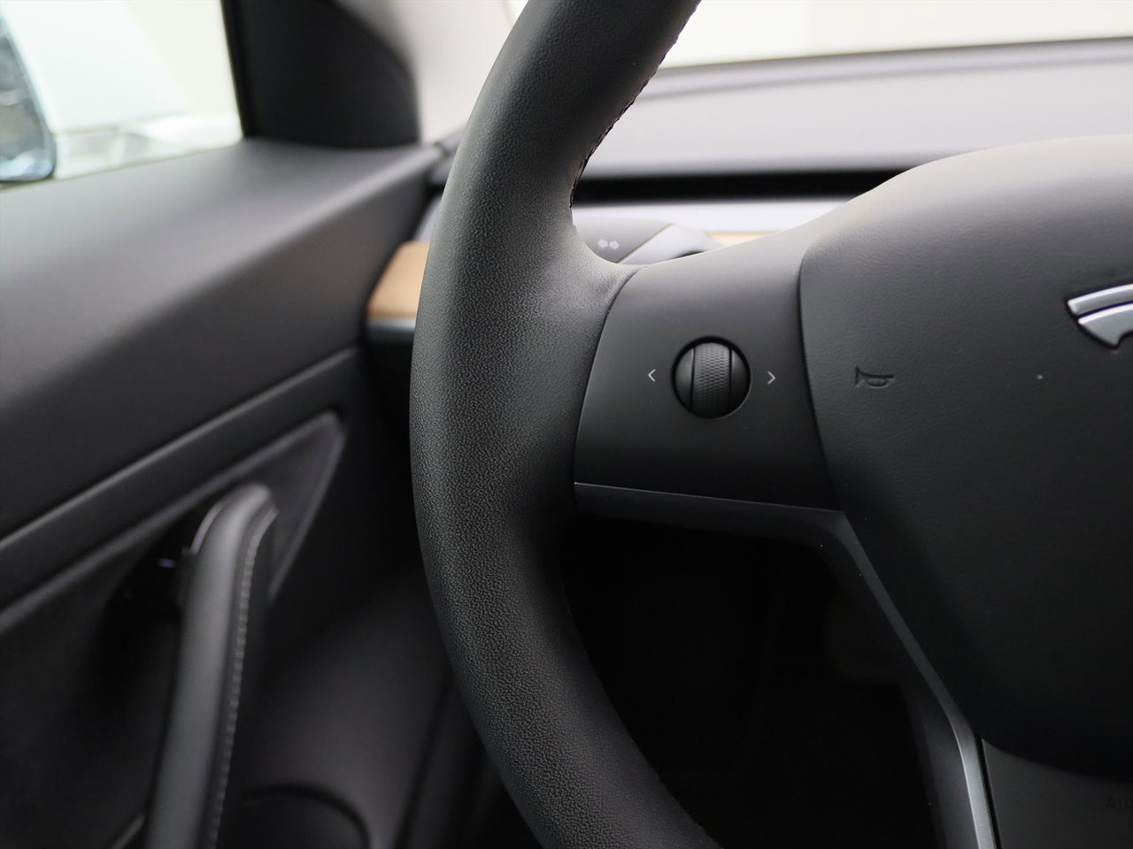 Tesla Model 3 Standard RWD Plus 89,4% SoH [ LFP ACCU+AUTOPILOT+60 kWh+PREMIUM AUDIO ] 20
