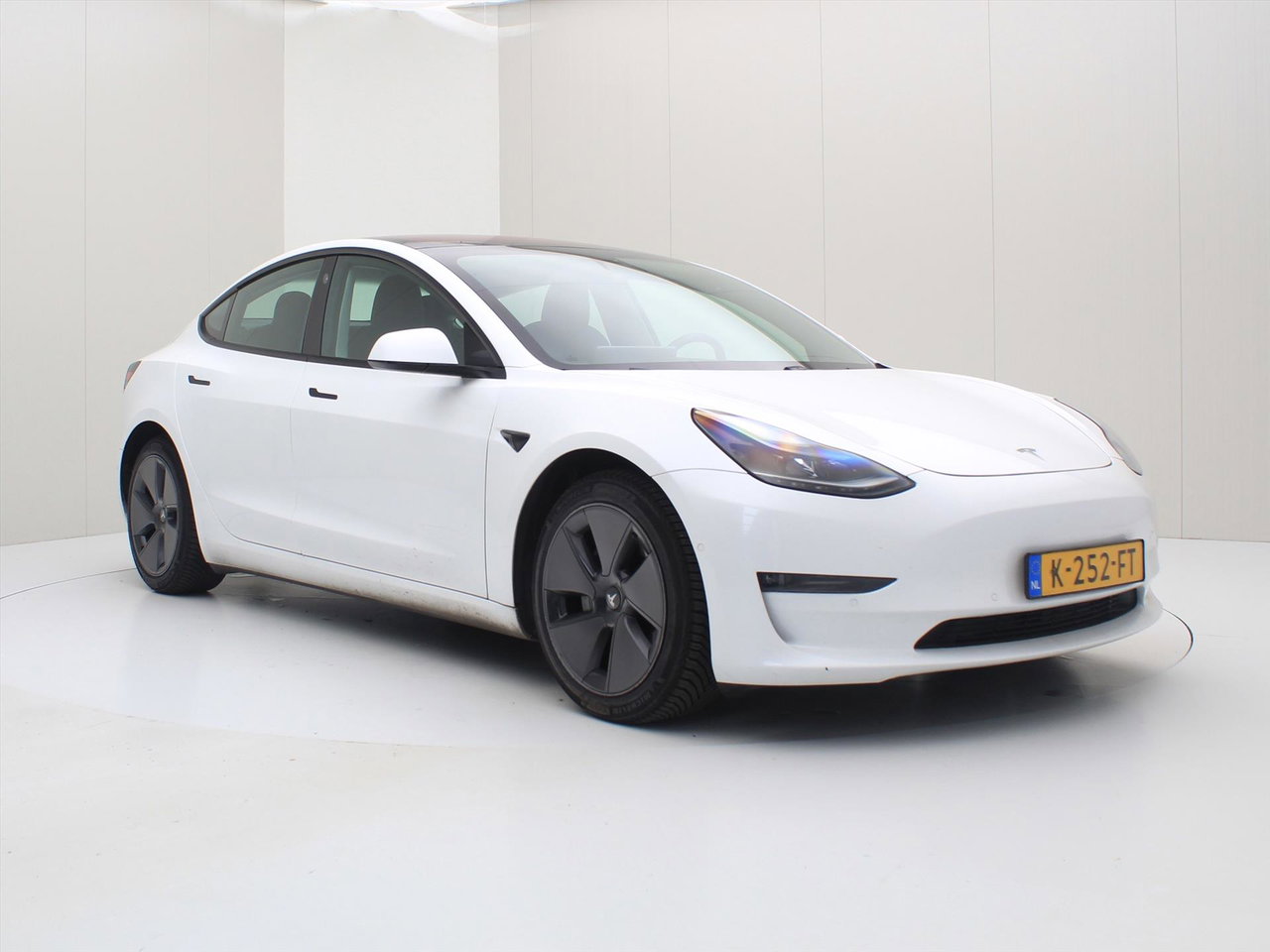 Tesla Model 3 Long-Range AWD 351pk 75 kWh FACELIFT [ TREKHAAK+WARMTEPOMP+AUTOPILOT+620KM WLTP+PREMIUM AUDIO ] 5