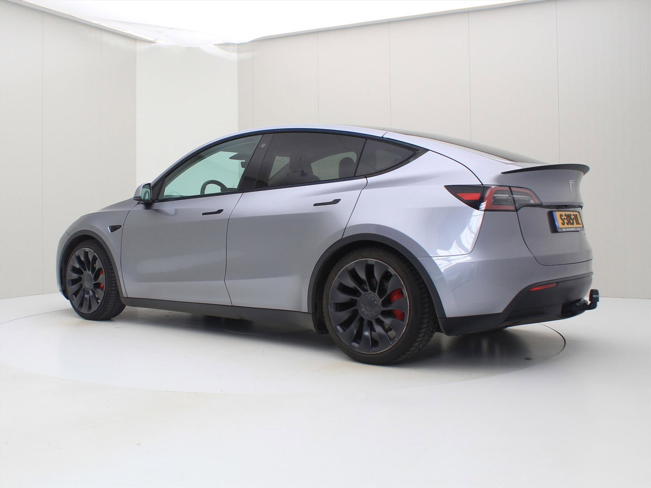 Tesla Model Y Performance 534pk AWD 91.5% SoH Quicksilver [ ENHANCED AUTOPILOT+21 INCH+WARMTEPOMP+RYZEN+PREMIUM AUDIO ] 4