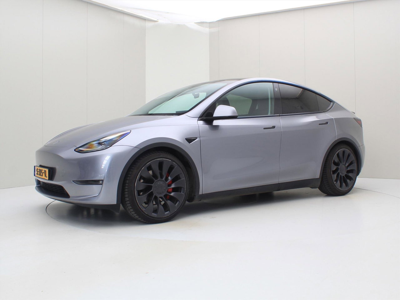 Tesla Model Y Performance 534pk AWD 91.5% SoH Quicksilver [ ENHANCED AUTOPILOT+21 INCH+WARMTEPOMP+RYZEN+PREMIUM AUDIO ] 8