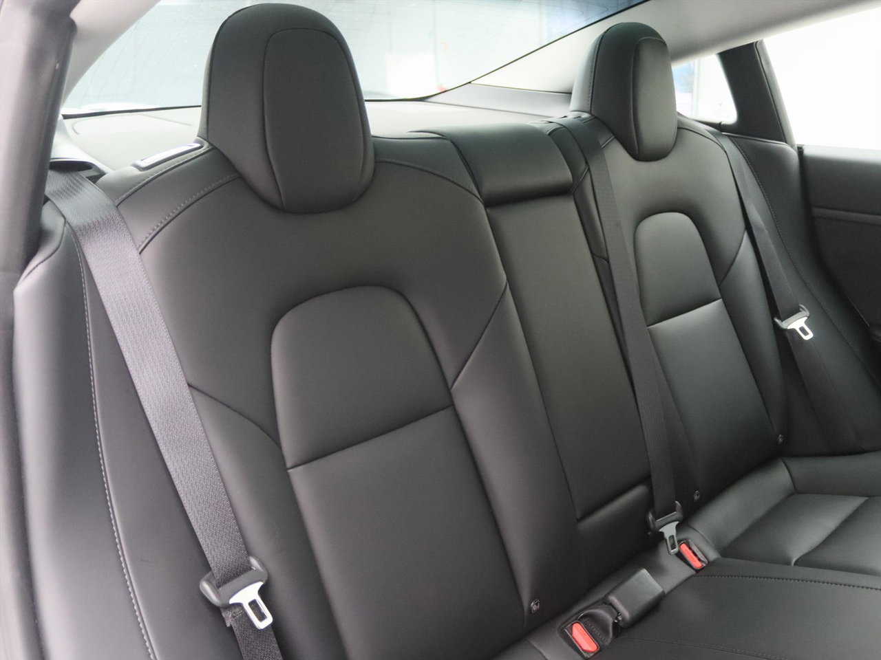 Tesla Model 3 Standard RWD Plus [ TREKHAAK+LFP-ACCU+AUTOPILOT+60 kWh+PREMIUM AUDIO ] 6