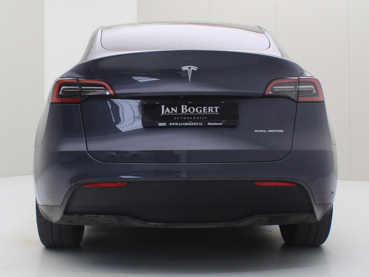 Tesla Model Y Long Range AWD 75kWh 351pk AMD RYZEN [AUTOPILOT+20 INCH+PREMIUM AUDIO ] 6