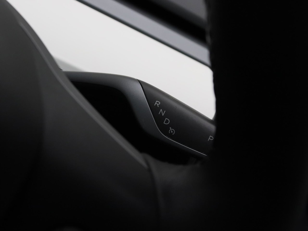 Tesla Model 3 Long-Range AWD 351pk 75 kWh [ TREKHAAK+WIT LEDER+AUTOPILOT+19 INCH+PREMIUM AUDIO ] 27