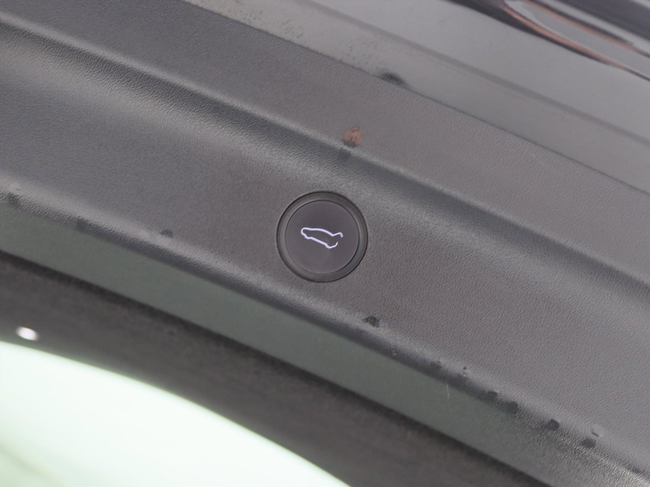 Tesla Model Y Standard RWD Plus 351pk 100% SoH [ TREKHAAK+LFP ACCU+AUTOPILOT+19 INCH+PREMIUM AUDIO ] 26