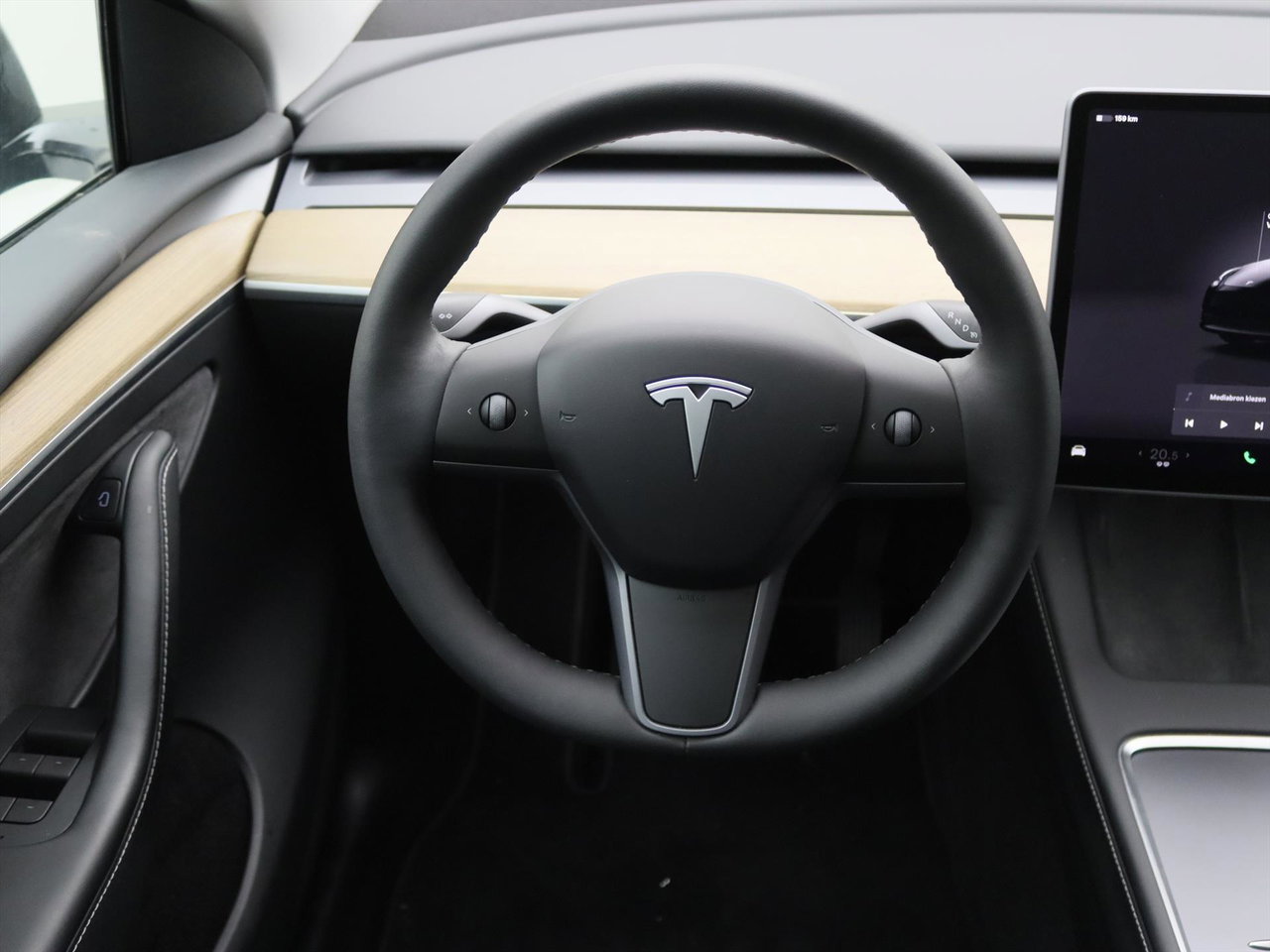 Tesla Model Y Standard RWD Plus 351pk 100% SoH [ TREKHAAK+LFP ACCU+AUTOPILOT+19 INCH+PREMIUM AUDIO ] 19