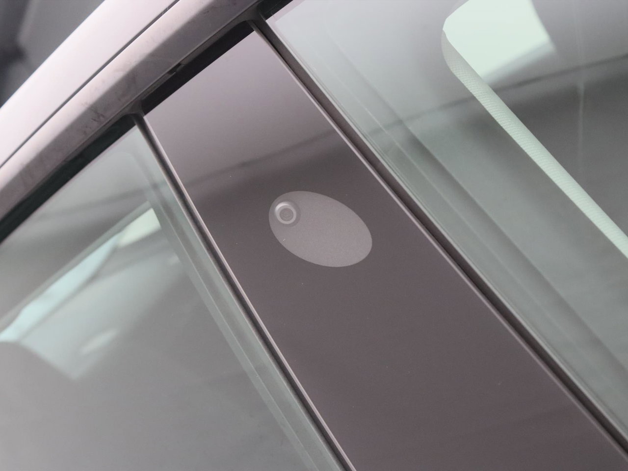 Tesla Model 3 Standard RWD Plus FACELIFT [ WARMTEPOMP+AUTOPILOT+60 kWh+PREMIUM AUDIO ] 3