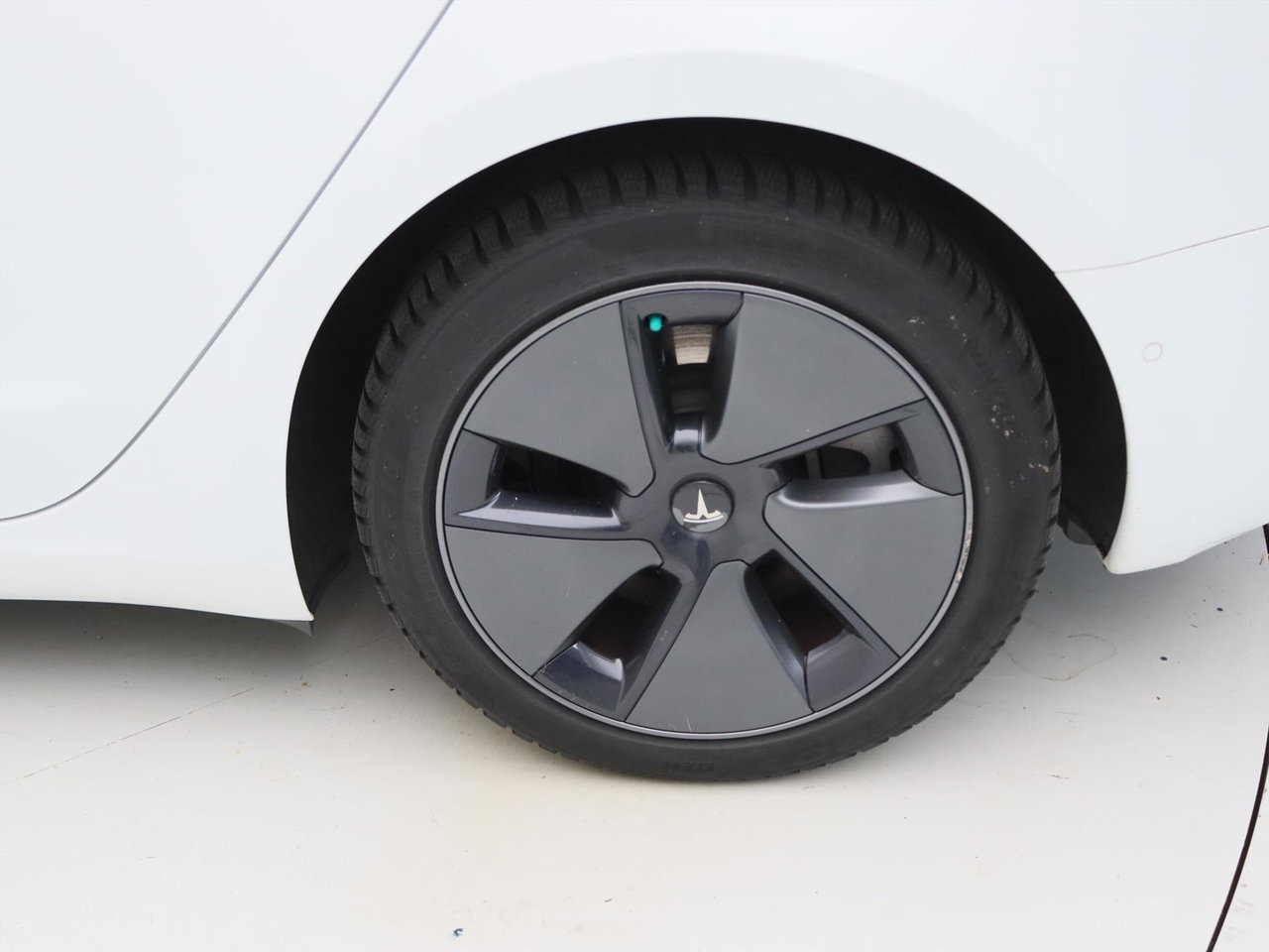 Tesla Model 3 Standard RWD Plus FACELIFT 91.1% SoH [ LFP-ACCU+WARMTEPOMP+AUTOPILOT+PREMIUM AUDIO ] 12