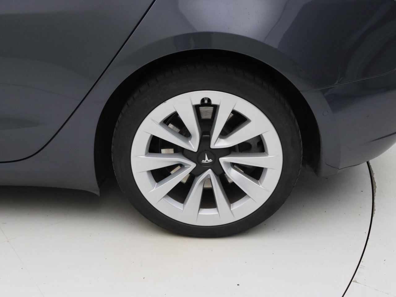 Tesla Model 3 Long-Range AWD 351pk 75 kWh UPGRADE 95% SoH [ RYZEN AMD+WARMTEPOMP+AUTOPILOT ] 12
