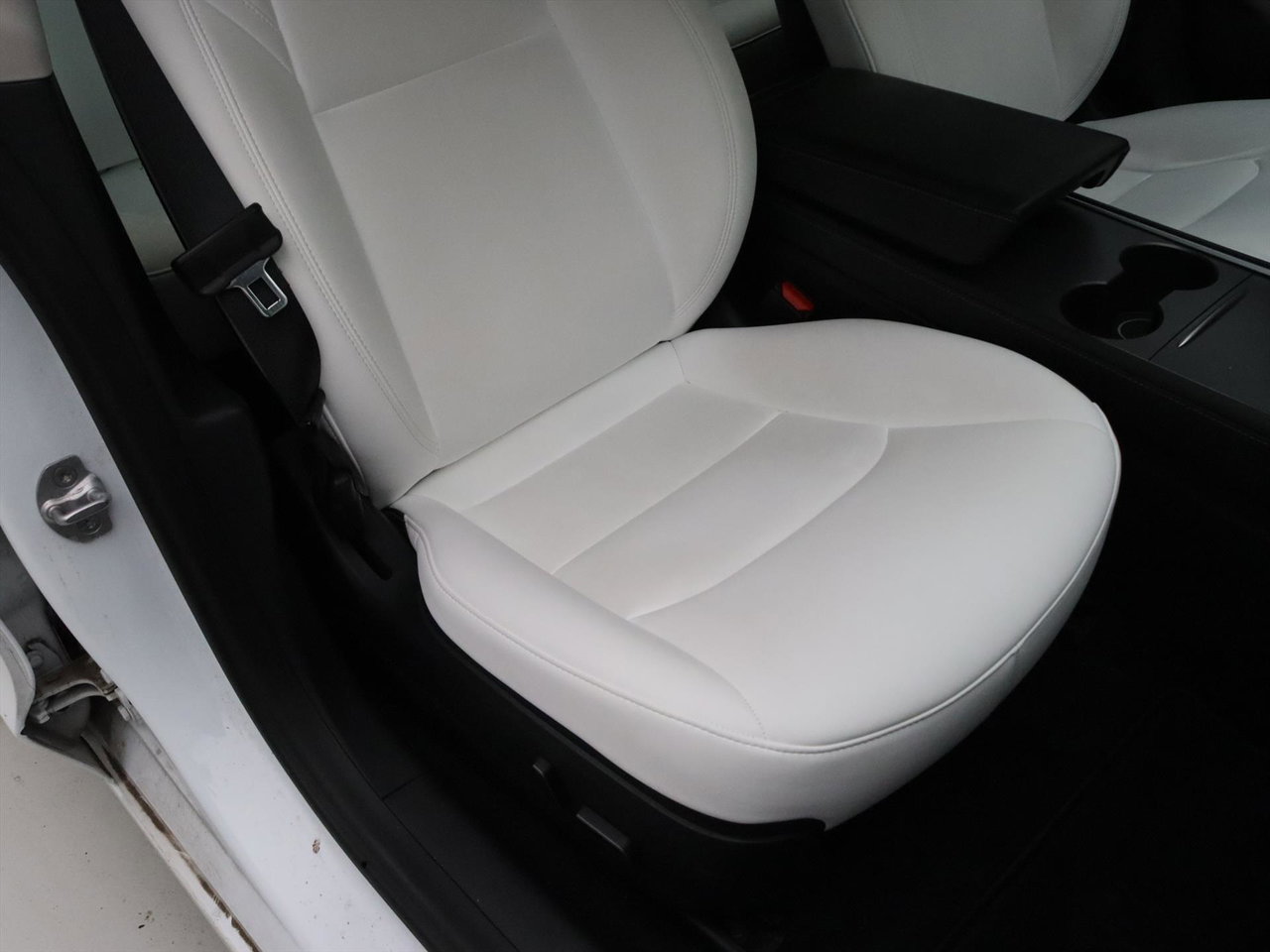Tesla Model 3 Long-Range AWD 351pk 75 kWh 91.6% SoH FACELIFT [ WIT LEDER+WARMTEPOMP+AUTOPILOT ] 19